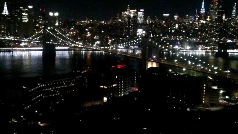 Live NYC Brooklyn Bridge & Manhattan cam